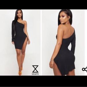 PRETTYLITTLETHING LITTLE BLACK DRESS